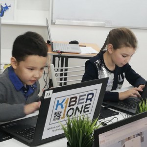 KiberOne объявляет набор юных программистов в Усть-Каменогорске - Школа программирования для детей, компьютерные курсы для школьников, начинающих и подростков - KIBERone г. Шымкент